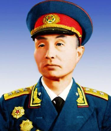 参谋长牺牲彭老总大骂团政委张爱萍并怒吼着要报仇