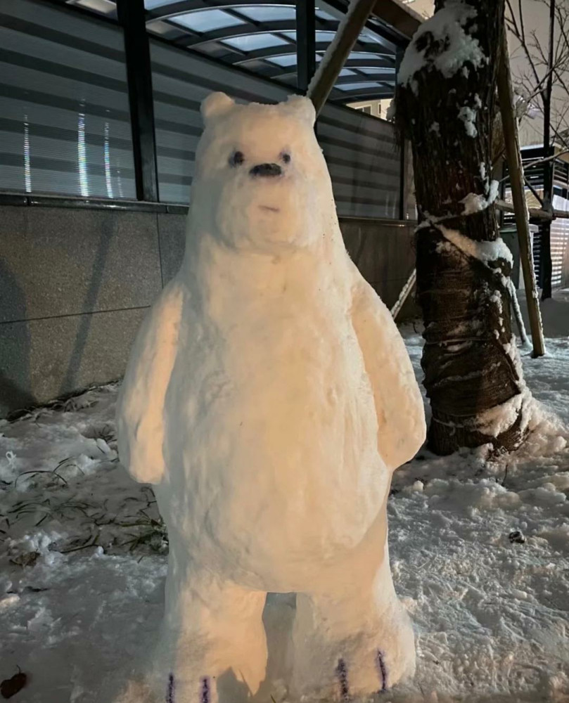 一组雪人图片收藏冬天用吧