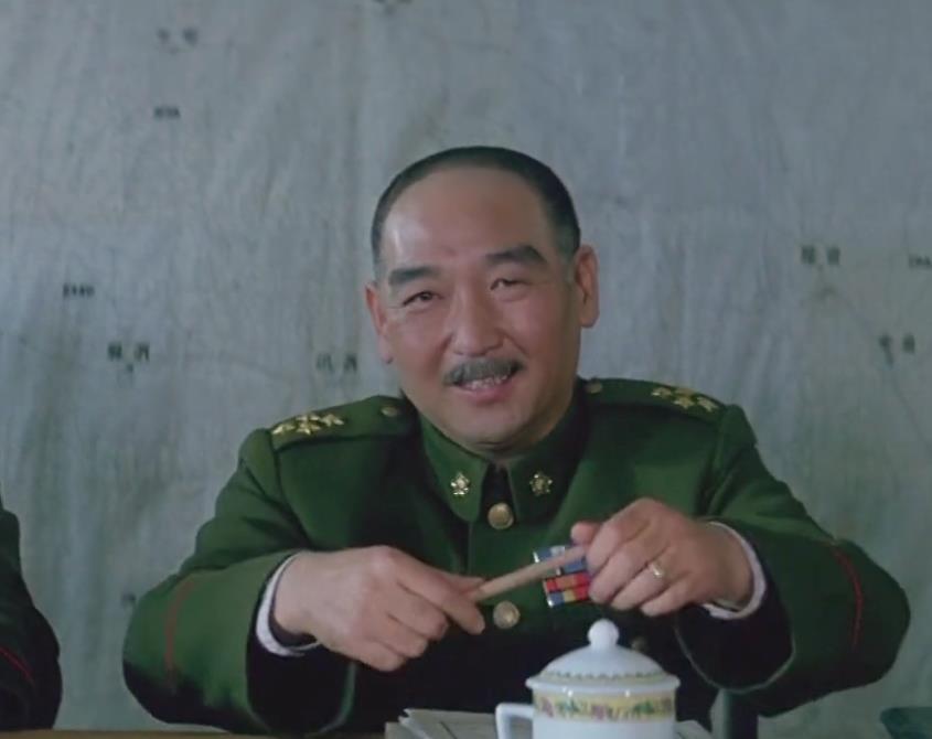 明知刘峙不行,高层还点名他指挥淮海?其实都是派系斗争的结果