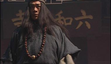 《水浒传》的结局众所周知,宋江等人被皇帝赐予毒酒,宋江死后,武松