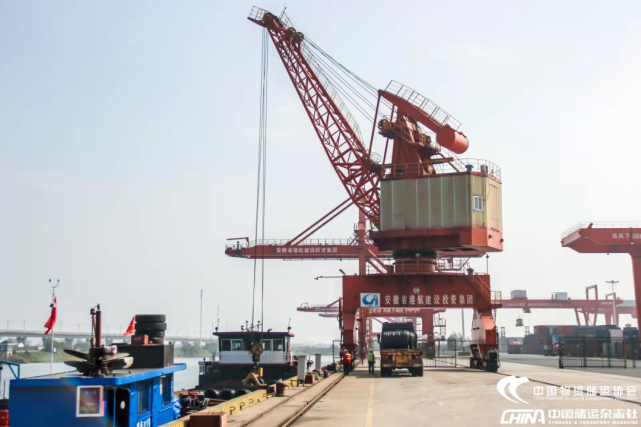 合肥港项目位于繁华大道与巢湖路交口的合肥港国际集装箱码头内贸区