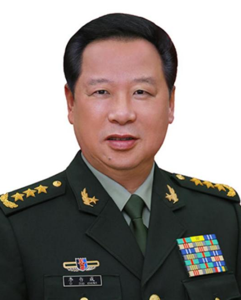 目前陆军司令员是刘振立,2021年7月晋升为上将军衔.
