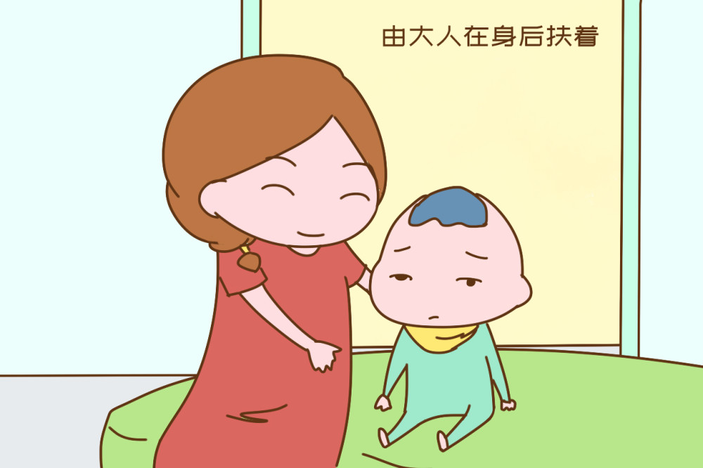 一家人围着一张照片,回忆起孩子小时候的趣事,还蛮有氛围呢.