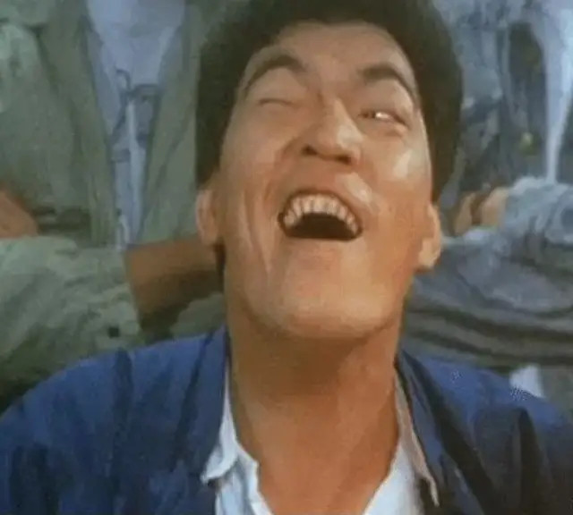 被人称为大傻的成奎安,直到去世后,但其实他才是港圈真正的大好人.