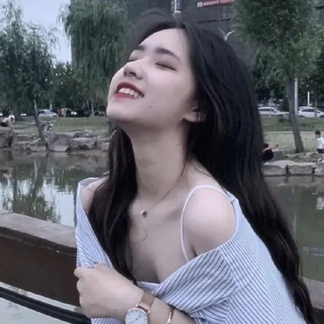 女生头像 愿你始终被时光善待