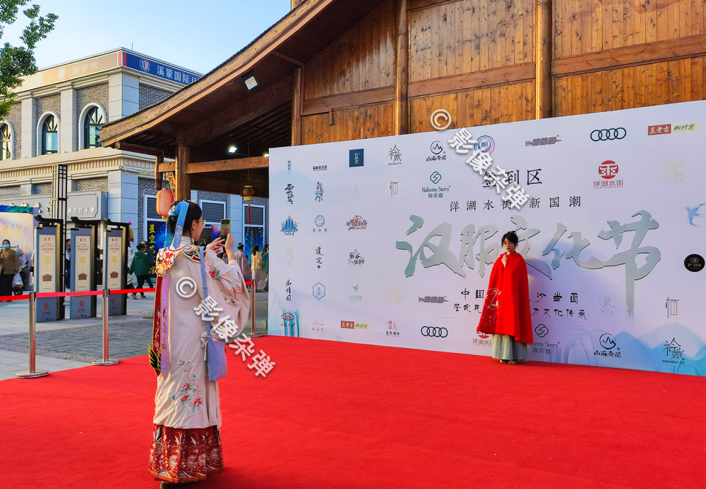长沙洋湖水街新国潮汉服文化节,现场好多汉服小姐姐,太美了
