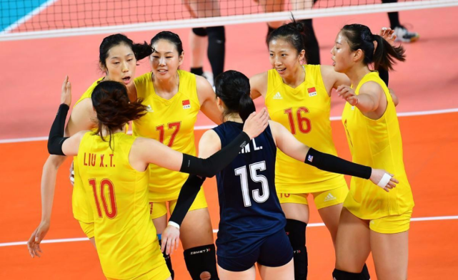 跟随中国女排两次夺得过女排世界杯冠军,里约奥运会冠军,并且拿到过