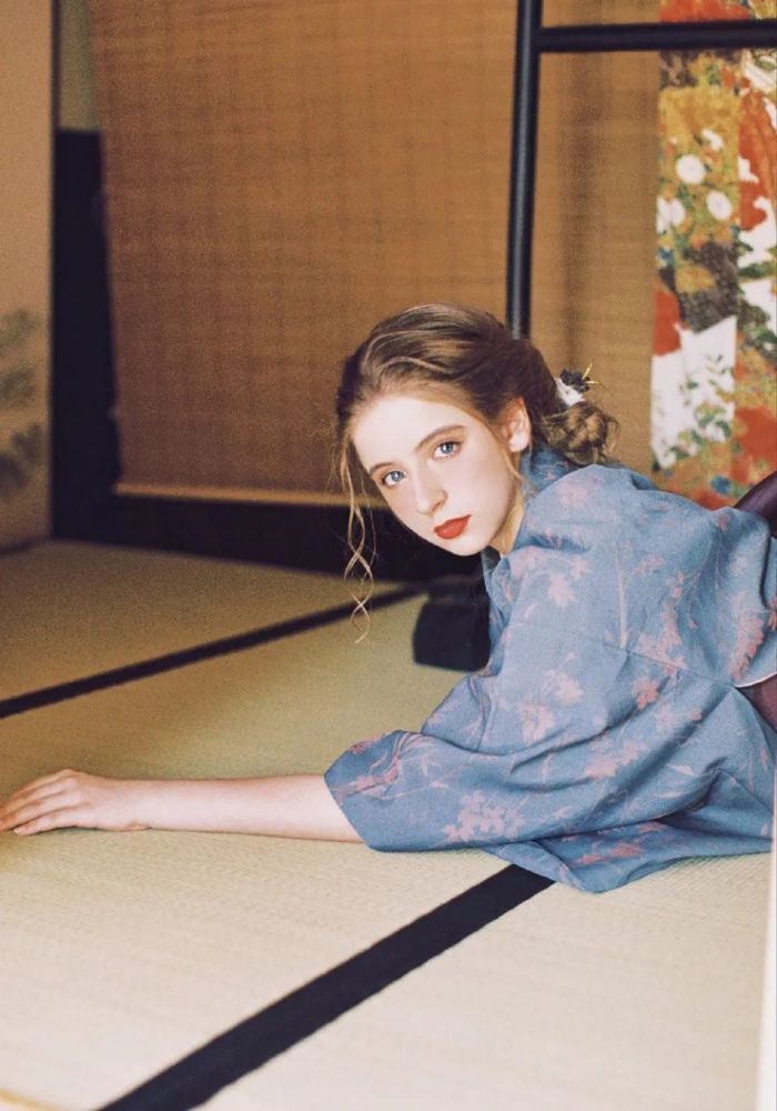 和服欧美美女性感朦胧唯美艺术