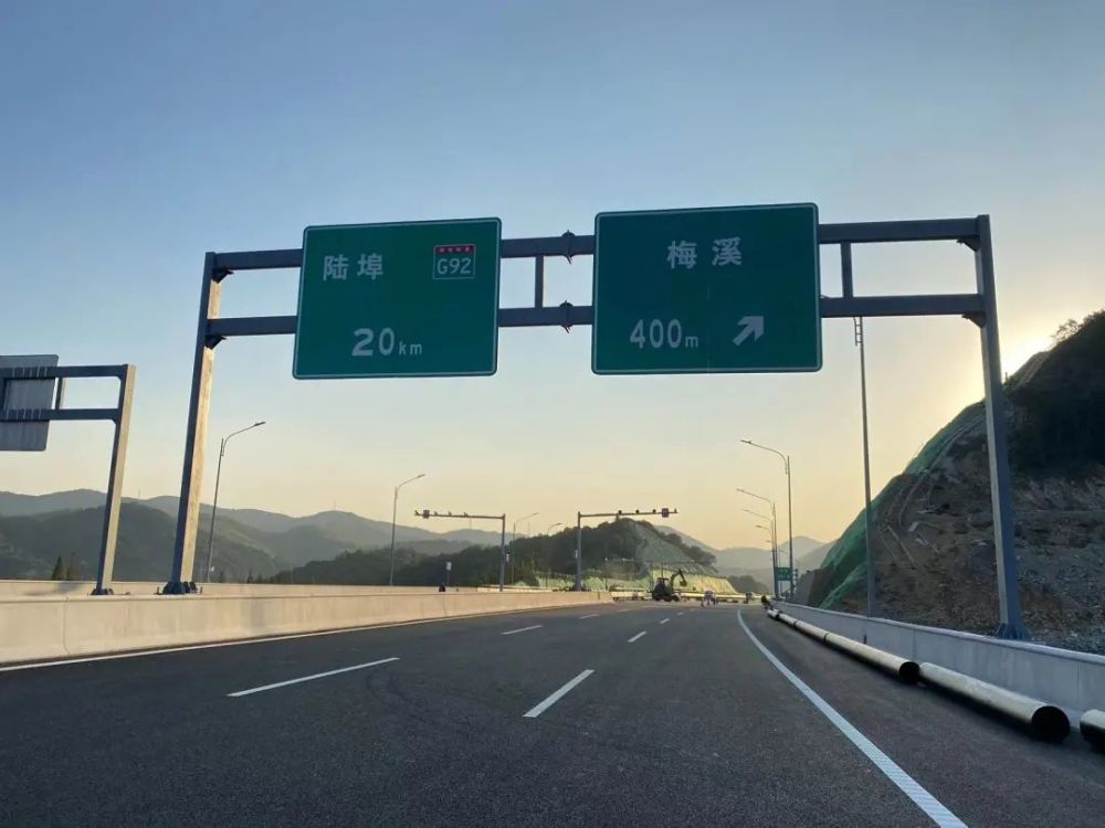 胜陆高架开通在即?小编带你实地探看