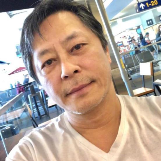 被妻子抛弃穷到和女儿吃一个蛋儿子不识自己王杰的辛酸往事