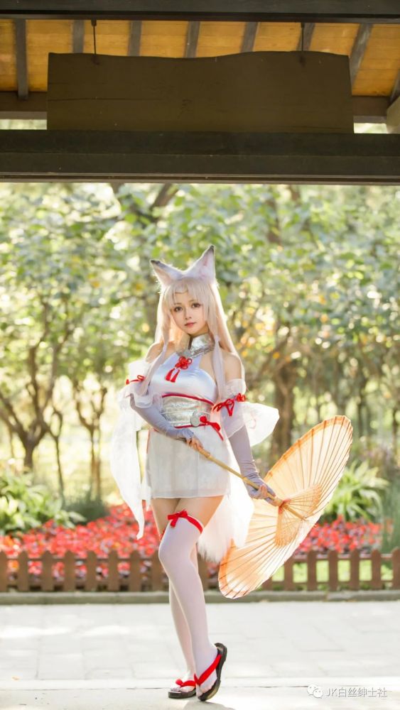 cos:永劫无间白丝胡桃cos正片@黑猫猫