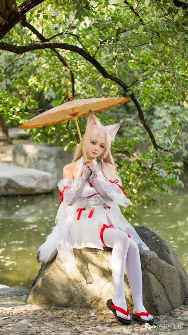 cos:永劫无间白丝胡桃cos正片@黑猫猫