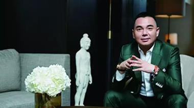 破产被李湘甩后,"富豪"李厚霖为何要遁入空门?
