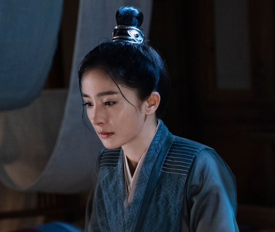 下一部《娇藏》开机时,杨幂都要36岁了,她又能在古偶剧里徘徊多久呢?