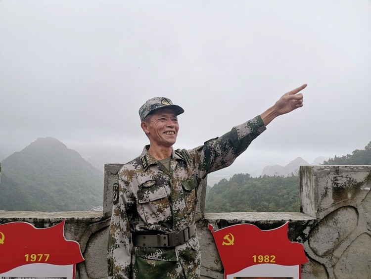 广西那坡县天池国防民兵哨所哨兵凌尚前41年坚守矗立南国边陲的忠诚