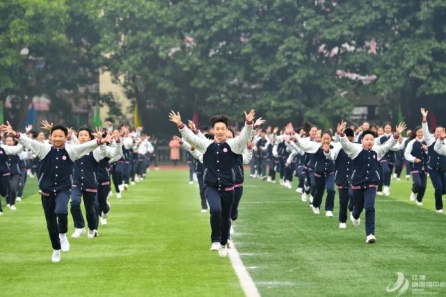 今天的江津中学