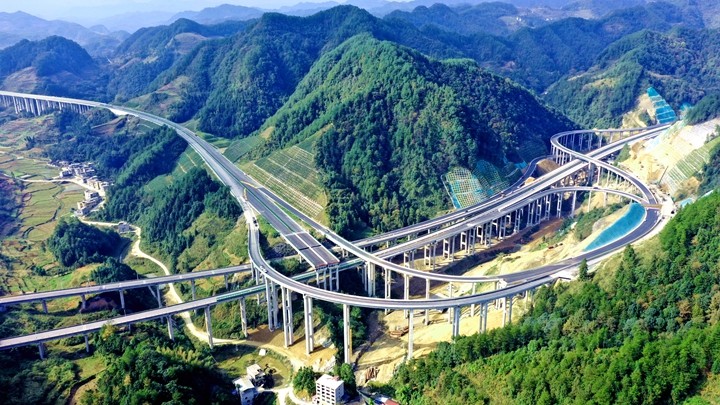 又添新通道!贵州一高速公路年内将建成通车
