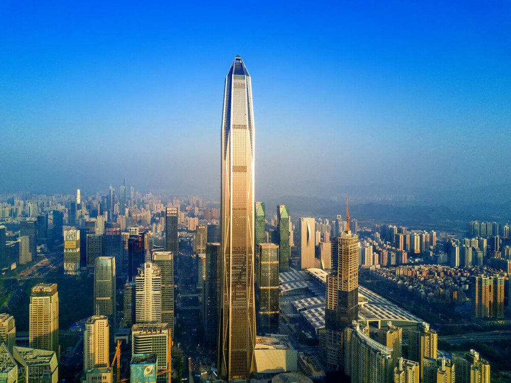 同时也是发达国家当中最高的摩天大楼,在世界建筑高度中排名第六