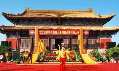 1,刘姓:江西刘姓最多的是在吉安市,其中吉安安福县被人们称为"刘半县"