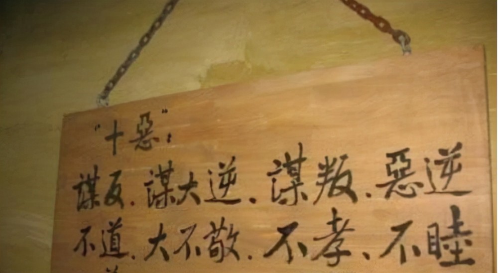 亲什么故成语_成语故事简笔画(2)