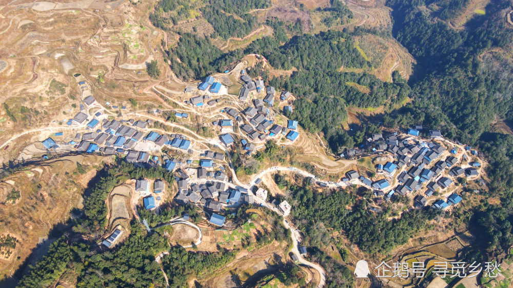 贵州从江:大山深处山水田园及群山环绕的苗族村寨,团结村