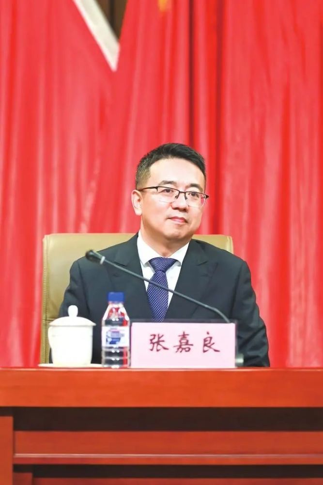 长春市普法志愿者协会会长,吉林良智律师事务所主任张嘉良张嘉良说,让