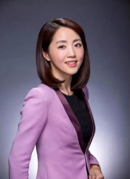 "冻龄女神"杨丹:被誉为中国气象小姐,为了工作十余年不要孩子