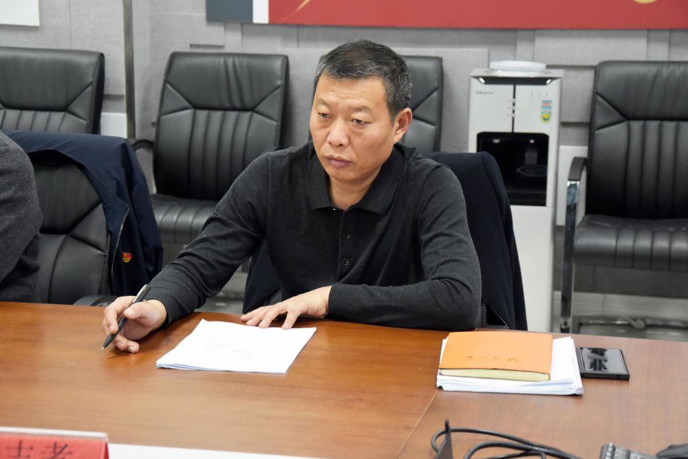 郑州市信息技术学校副校长张继波总结发言
