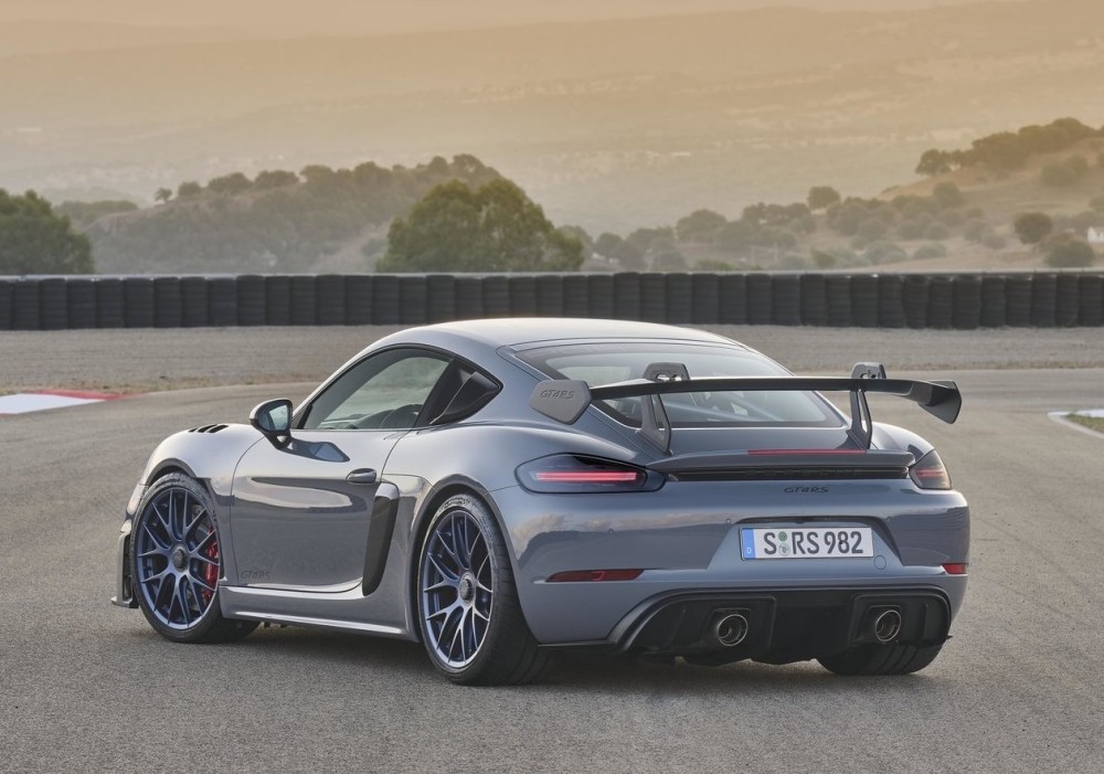 保时捷718 cayman gt4 rs clubsport赛车