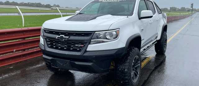 2021款雪佛兰科罗拉多zr2 v8评测:改装后的猛兽