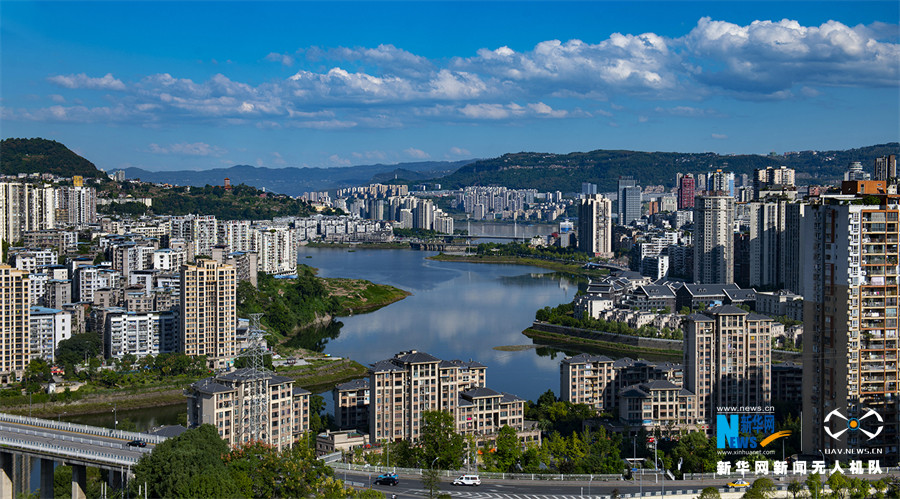 冬日三峡库区现平湖景观重庆万州喊你来看海