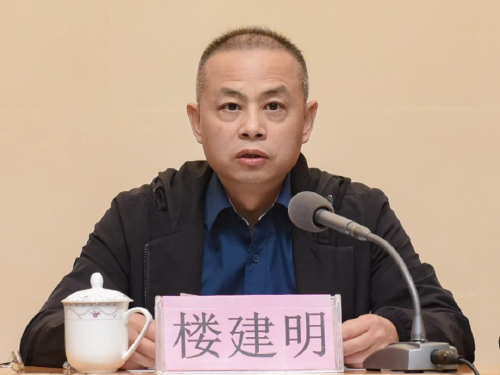 市委政法委常务副书记楼建明表示,解决执行难是一项复杂的系统工程