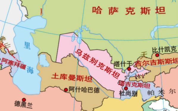 土库曼斯坦是一个中亚国家,位于中亚西南部,西与里海接壤,南与伊朗