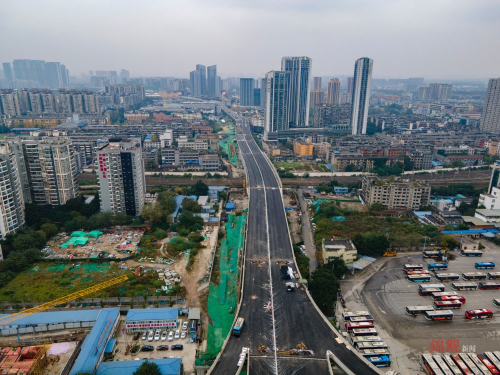 绕了四年多的路五块石立交桥何时才能修好