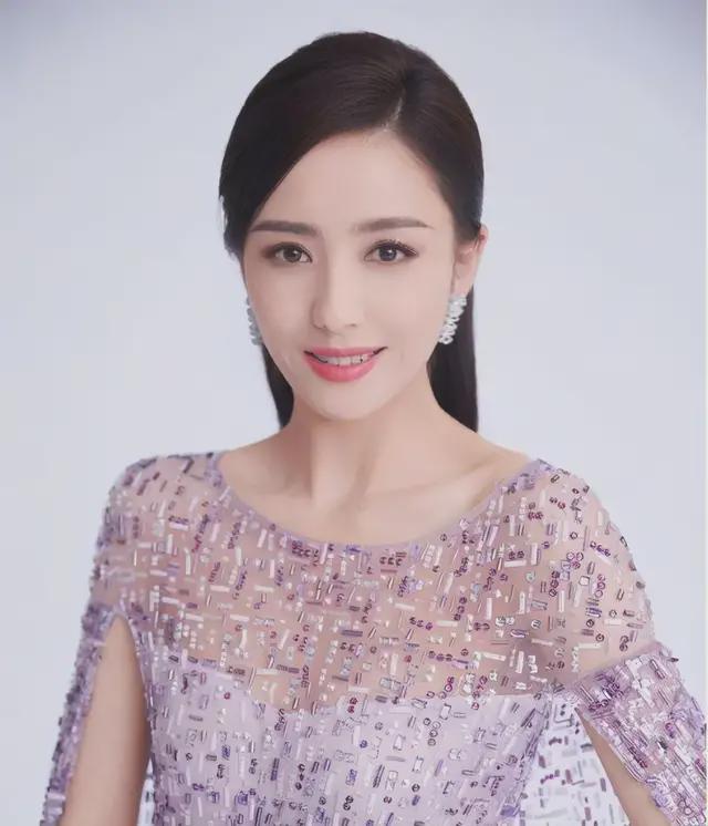 中国大陆高人气漂亮女星个个都清纯美丽你最喜欢谁