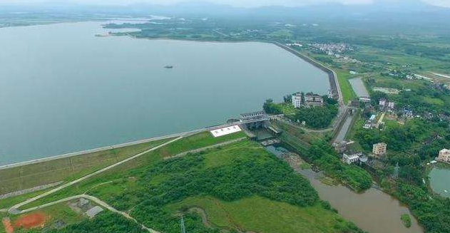 大沙河水库大沙河水库位于广东省开平市,这座水库于1958年11月动工兴