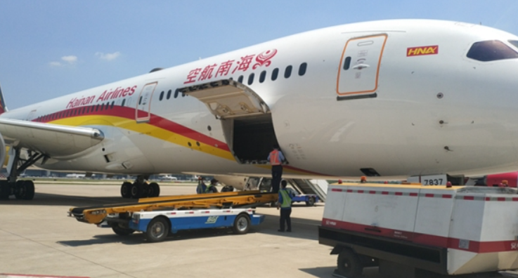 海航b787"客改货"飞伦敦