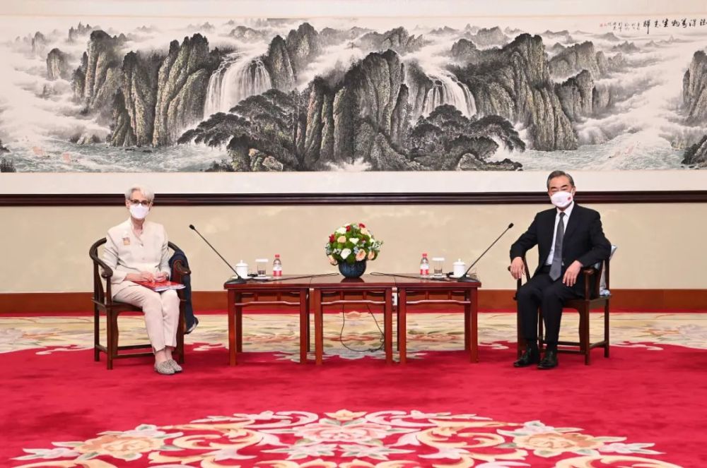 2021年7月,中美天津会谈,中方向美方提出两份清单,三条底线.