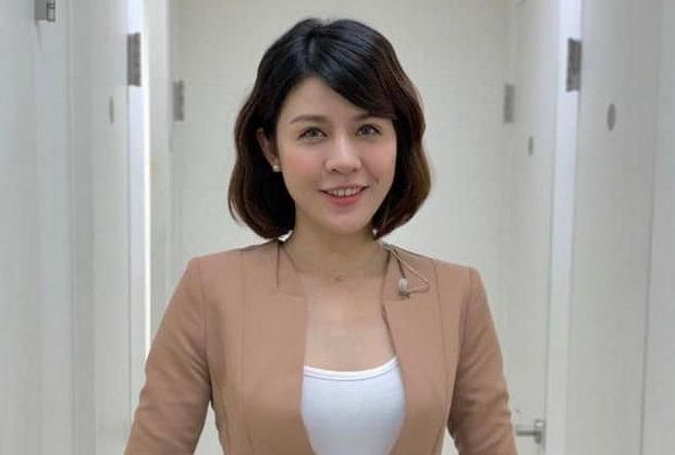 民进党的另一位透露出参选野心的是美女议员戴玮姗,因为姣好的容貌,有