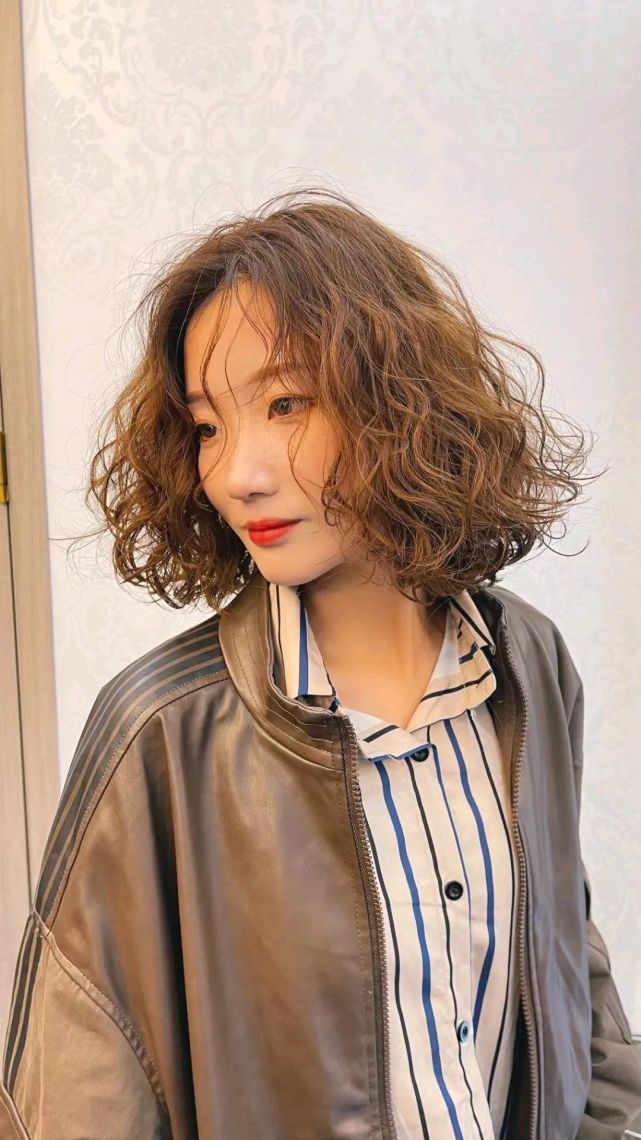发型不会选,先看看这16款新流行发型,款款都如意