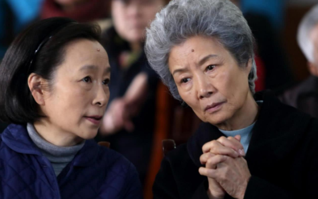 虽然说不是主角,但是吕中老师在这部电视剧中的戏份依旧非常的重要,她