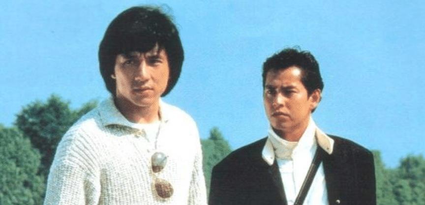 这首歌曲是电影《龙兄虎弟》的插曲,这部电影是谭咏麟和成龙一起拍的