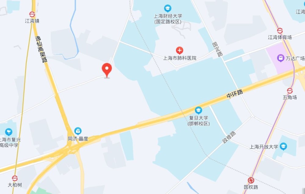 考点位于杨浦区大学城,对于外地的考生或者想提前一晚住在附近的本地