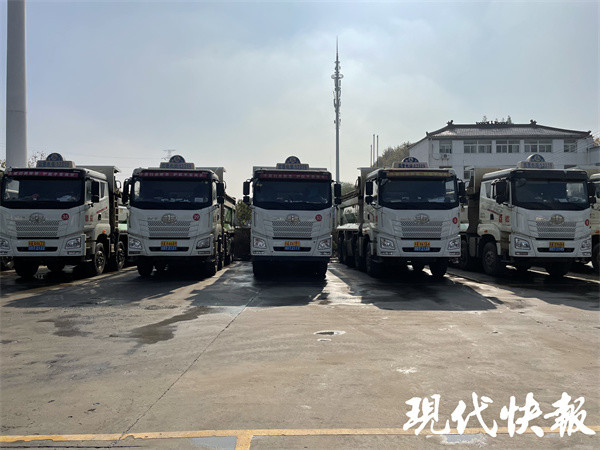 进出口道路硬化渣土车洗澡南京栖霞区严管60家渣土车停车场