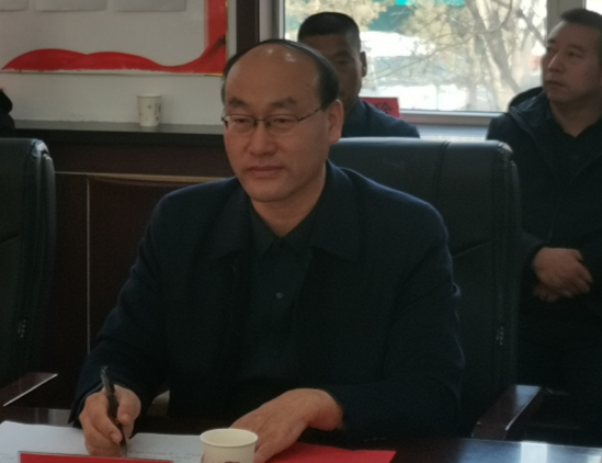 岚县教育局召开"三区"科技人才科技成果转化基地建设
