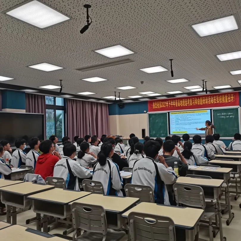 师徒结对育桃李 青蓝工程促成长
