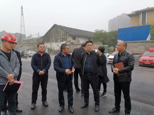 宋云波一行先后来到宜春大道,武功山大道,教体新区规划二路,宜井高速