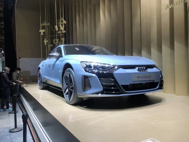 2021广州车展中,奥迪rs etron gt惹人爱