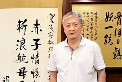 10分钟干掉六斤白酒的徐增平,倾尽家产为中国"喝"回第一艘航母