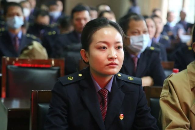 "这是张家界车务段为即将开通的张吉怀高铁定位的工作标准
